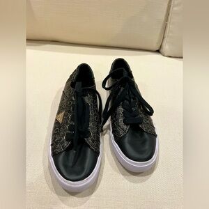 G by Guess Women Sneakers Black Brown size 8.5 Preowned Good Condition